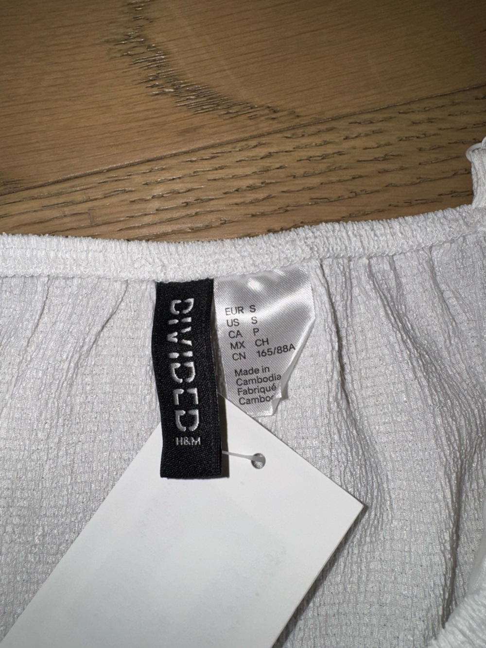 white tank - Picture 2 of 3